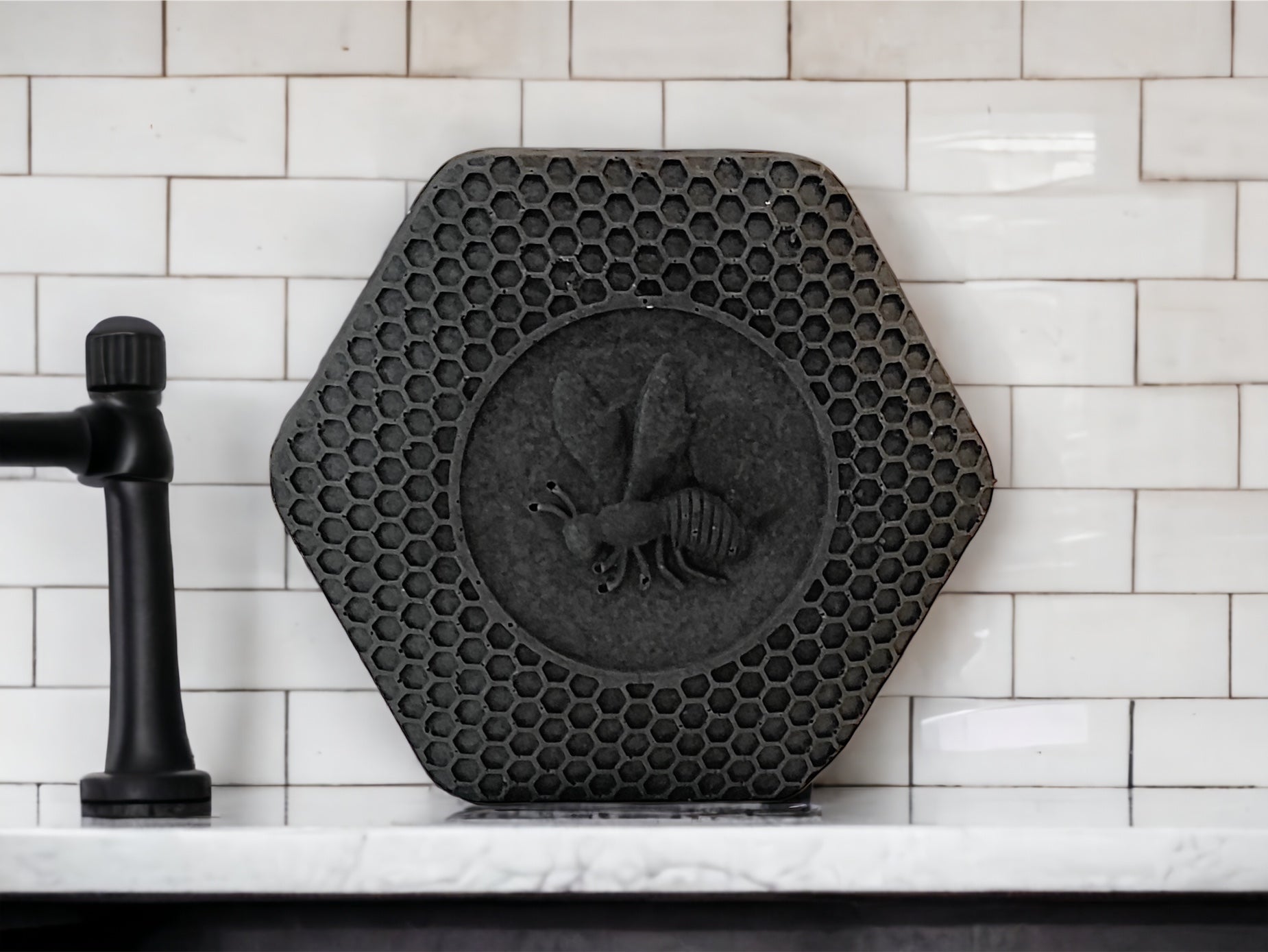 Clarity – Activated Charcoal Clay Facial Soap - Gracie & Co. 1942